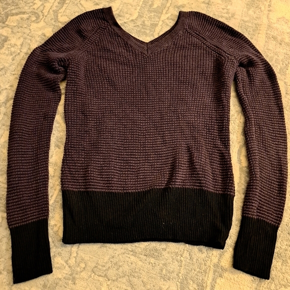 Calvin Klein Sweater - Medium - Picture 1 of 4